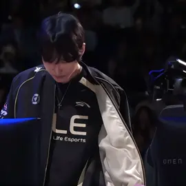 10 năm kết thúc rồi… #hle #peanut 