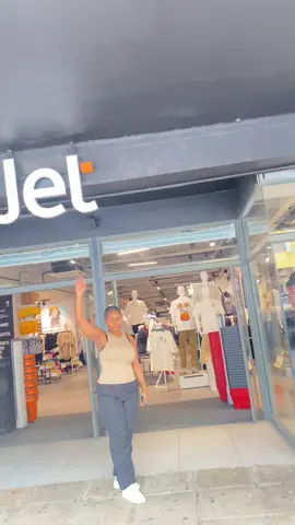 Nawa ama directions eza Salon🔥🔥💃#amenshoppingcentredurban #Durban #durbanlashtech #beauty #woza 