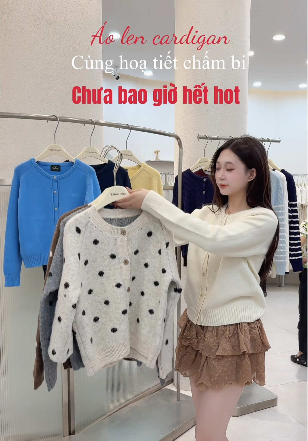 Áo len cardigan hoạ tiết chấm bi siêu HOT mùa Thu Đông năm nay đã có mặt tại PETBYCHANG #reviewlamdep #vayralvideo #goclamdep #aolen #aocardigan 