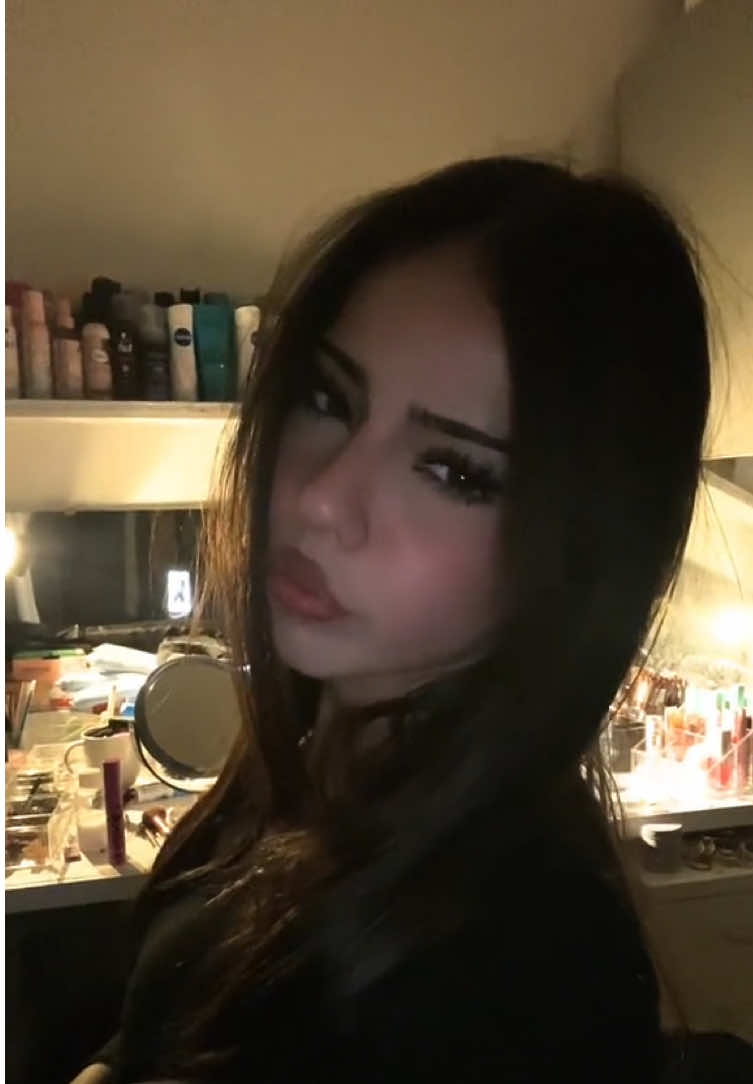 #fyp #viral #foryou #lipsync #makeup 