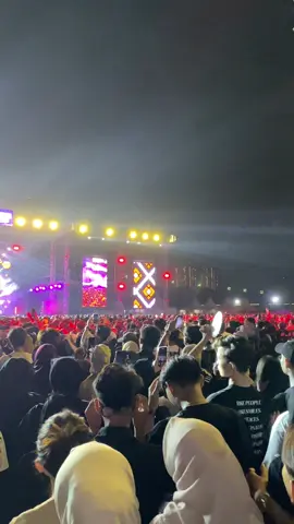 maap namanya juga anak muda🤣🙏#masukberanda #konser#konserrta #ndx#dijogetin #fyp #fypシ゚viral 