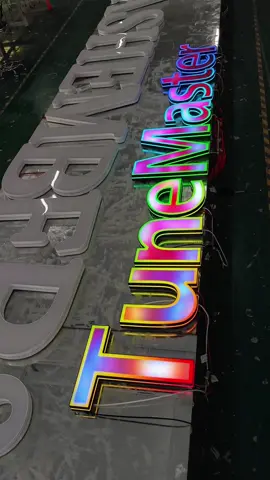 This is the most popular store logo in China at present.#led #sign #logodesign #signagedesign #madechina🇨🇳 