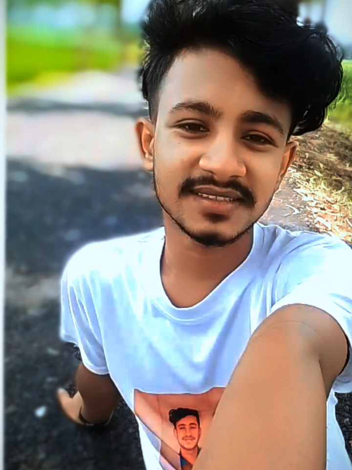 যে আমাকে ভালোবাসে না তাকে বহুবার বলেছি ভালবাসি  #pending #@For You @For You House ⍟ @user7253538047596 @FFᴮᴰ〆ⓉⒶⓃⓋⒾⓇ࿐ @꧁🥀ℳ𝒟.ℛ𝒶𝒾𝒽𝒶𝓃♡¸.•* @Shorif Ahmed 