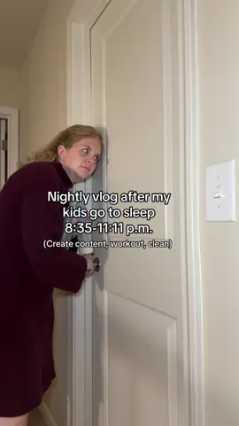 Spend the evening with me after my kids go to bed. I'm a full-time working mom of 2 and a side hustle content-creator. Tonight we are filming booktok videos, creating gift guides, working out and cleaning up!  #5to9afterthe9to5 #5to9 #workingmomsoftiktok #momvlog #workingmomlife 