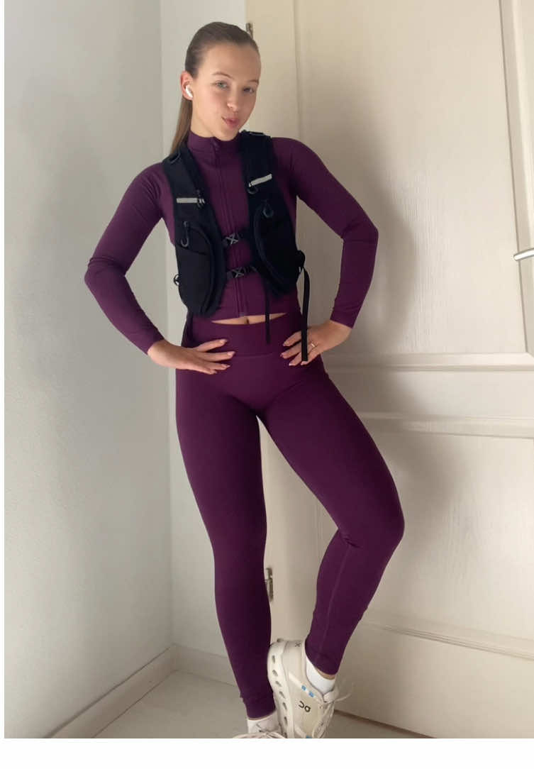 Quick running outfit 💜🏃🏼‍♀️ @AYBL 
