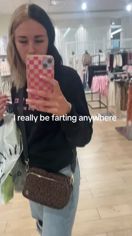 #farts #fartsarefunny #farting #fyp 