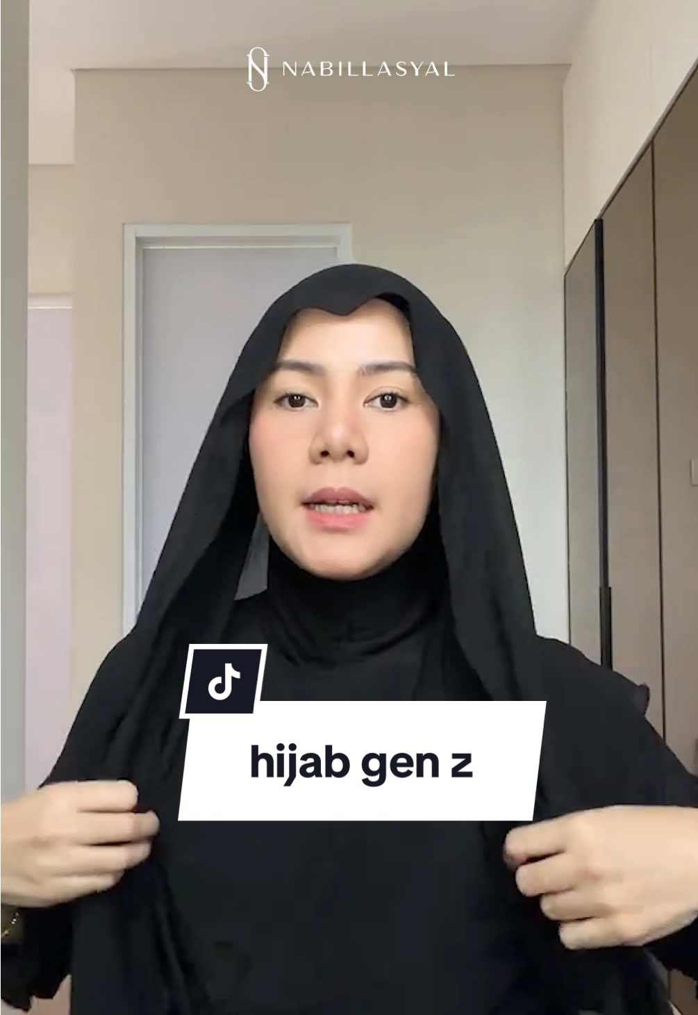 Flow with confidence, slay with style! Kenalin, Hijab Flow Series dari Nabillasyal hijab yang ngikutin gaya Gen Z banget! ringan, adem, dan super stylish buat aktivitas seharian 💫 Warna kece, bahan anti ribet, ready buat semua momen kamu! #Nabillasyal #ByeByeJarumPentul #GoWithTheFlow #flowseries  