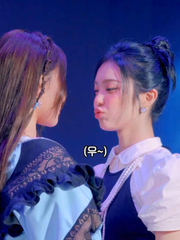 same ian, same. aku kalo disuruh tatap-tatapan sama juun pun juga salting sih 🫠 jjuinggeomz lucu bangetttt #hearts2hearts #h2h  #ian #juun #fyp 