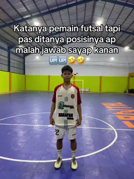 Wkwk#fyp #lewatberanda #CapCut #futsal #fypage 