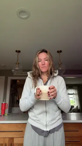 I’m hard on my two about screentime and  SAFETY and about brain health and physical wellness but trying to let the rest “be” to some degree 💛💛💛 we have to give ourselves and our kids grace in as many spots as we can 💪🏼👑🤌🏼👏🏼💕 #moms #momlife #motherhood #MomsofTikTok #momhacks 