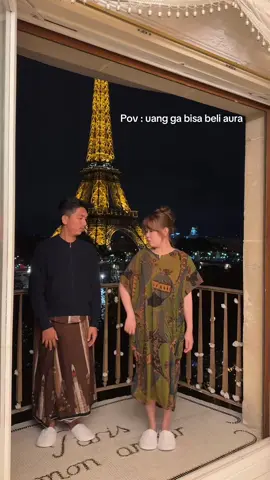 Tapi uang bisa beli daster sama kain sarung☺️🤏🏻