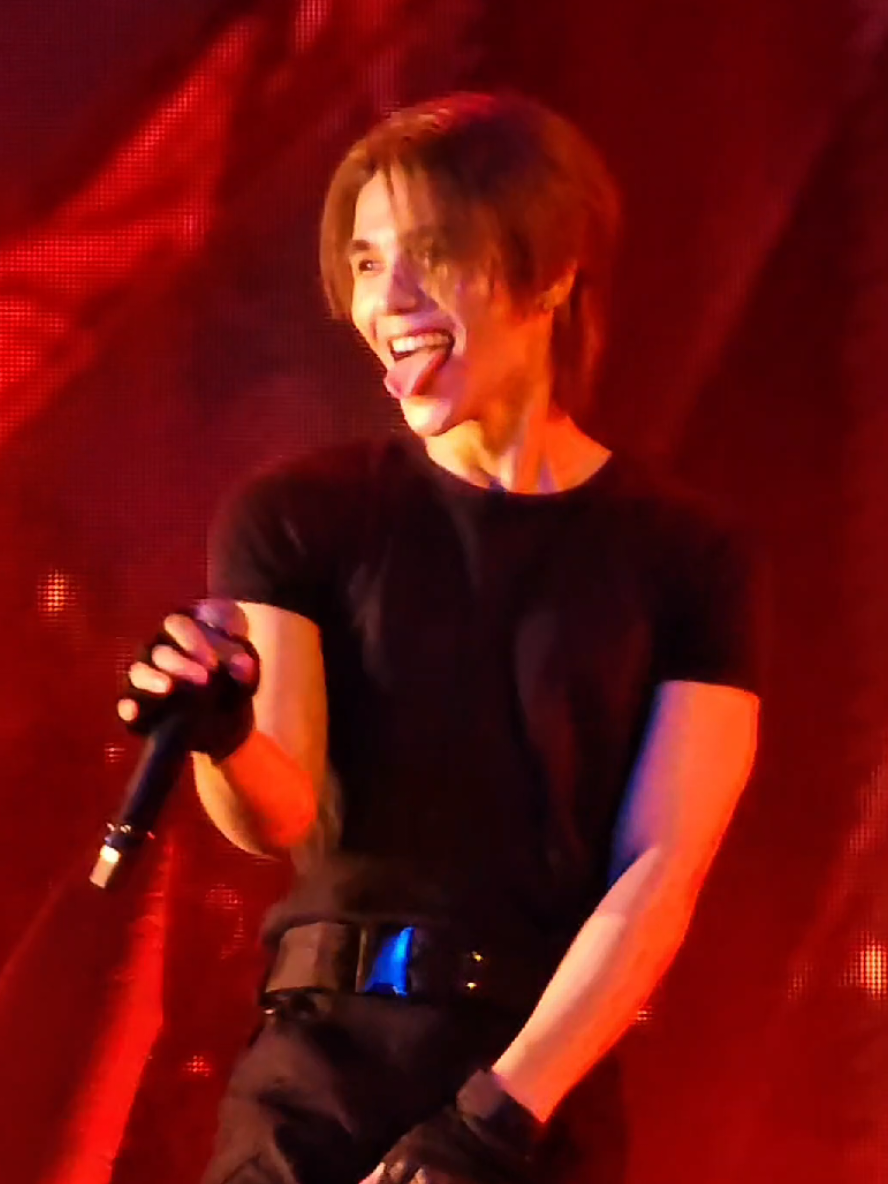 พี่ Leon เค้าเท่เค้าโซฮอตมากกกกกกกอะ🔥 #ScreamFest2025 #jeffsatur #เจฟซาเตอร์ @jeffsatur #rideordiejeffsatur 