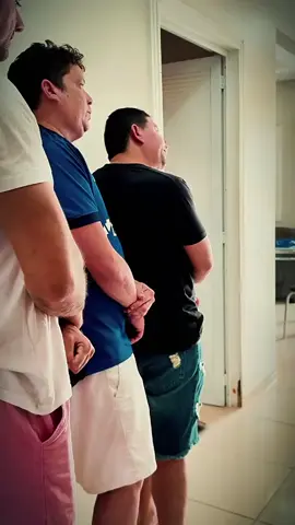 #só entra homens mandado por mulher