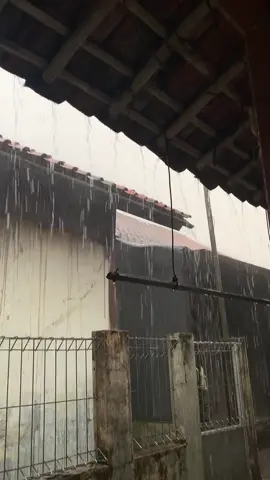 oktober fulll klebus cah ⛈️#mentahanvideo #klebus #guyonwaton #liriklagujawa 