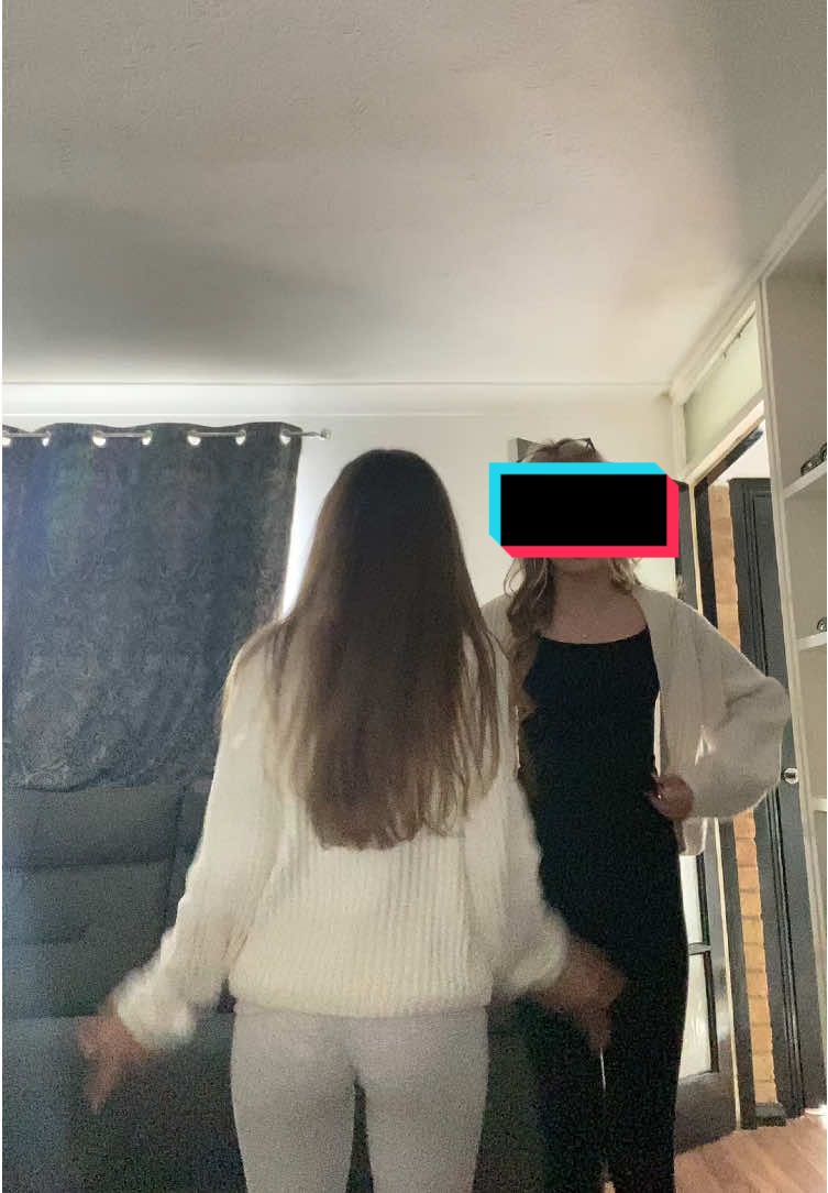 make it movee @𝐜𝐡𝐚𝐫ᥫ᭡. @𝐡𝐨𝐥𝐥𝐢𝐞 ||#fyp #viralvideo #dancing #bsf 