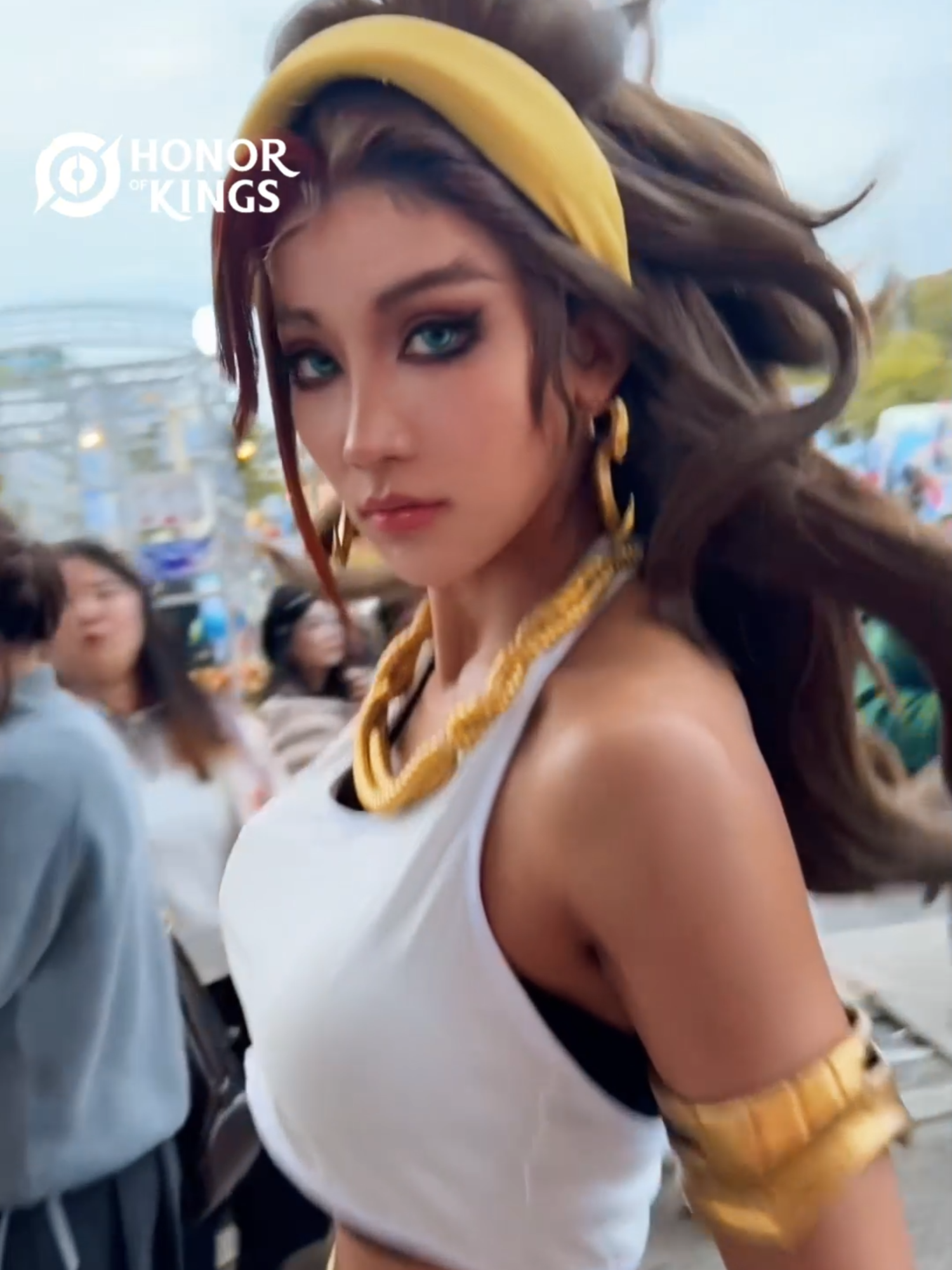 Enjoy the Honor of Kings Carnival with Luara and Lam! Luara by @piggyzhu7 Ascension: Pendekar Lam by chenwenliang #HonorofKings #HOK #DecadeofPromise