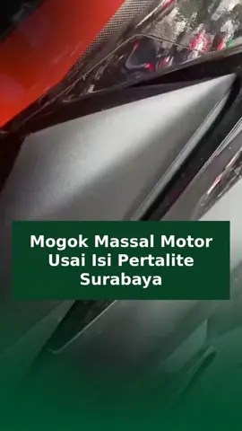 Tiga puluh lima motor mogok massal dalam sehari akibat isi Pertalite di Surabaya. Mekanik bengkel kewalahan, warga curiga terjadi penurunan mutu BBM dan minta Pertamina turun tangan. Polisi ambil sampel untuk uji kualitas, Pertalite bermasalah, apa artinya bagi jutaan pengendara di Indonesia? #Pertalite #BBM #Surabaya