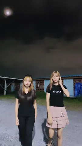 သူလေးနဲ့ဟာသတဖျတ်😂😂🤪🤪🤪😝😝😝#မြင်ပါများပီးချစ်ကျွမ်းဝင်အောင်လို့🤒🖤 