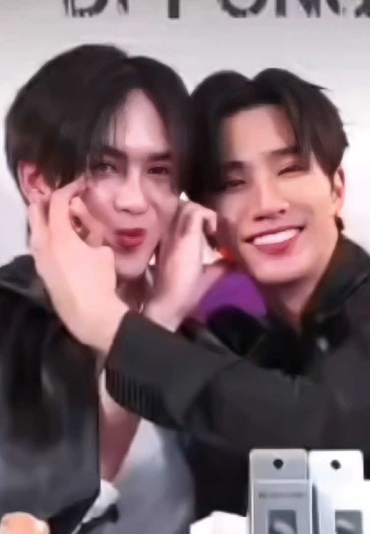 ทำดีๆ😃🤏🏻💕#เพิร์ธแซนต้า #perthtanapon #santapp #fypシ゚ 