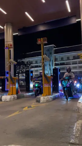 kelas malam🤙🏻 #r17style #foryou #vietnamstyle🇻🇳 #variomodifikasi #CapCut @R17 enthusiast 