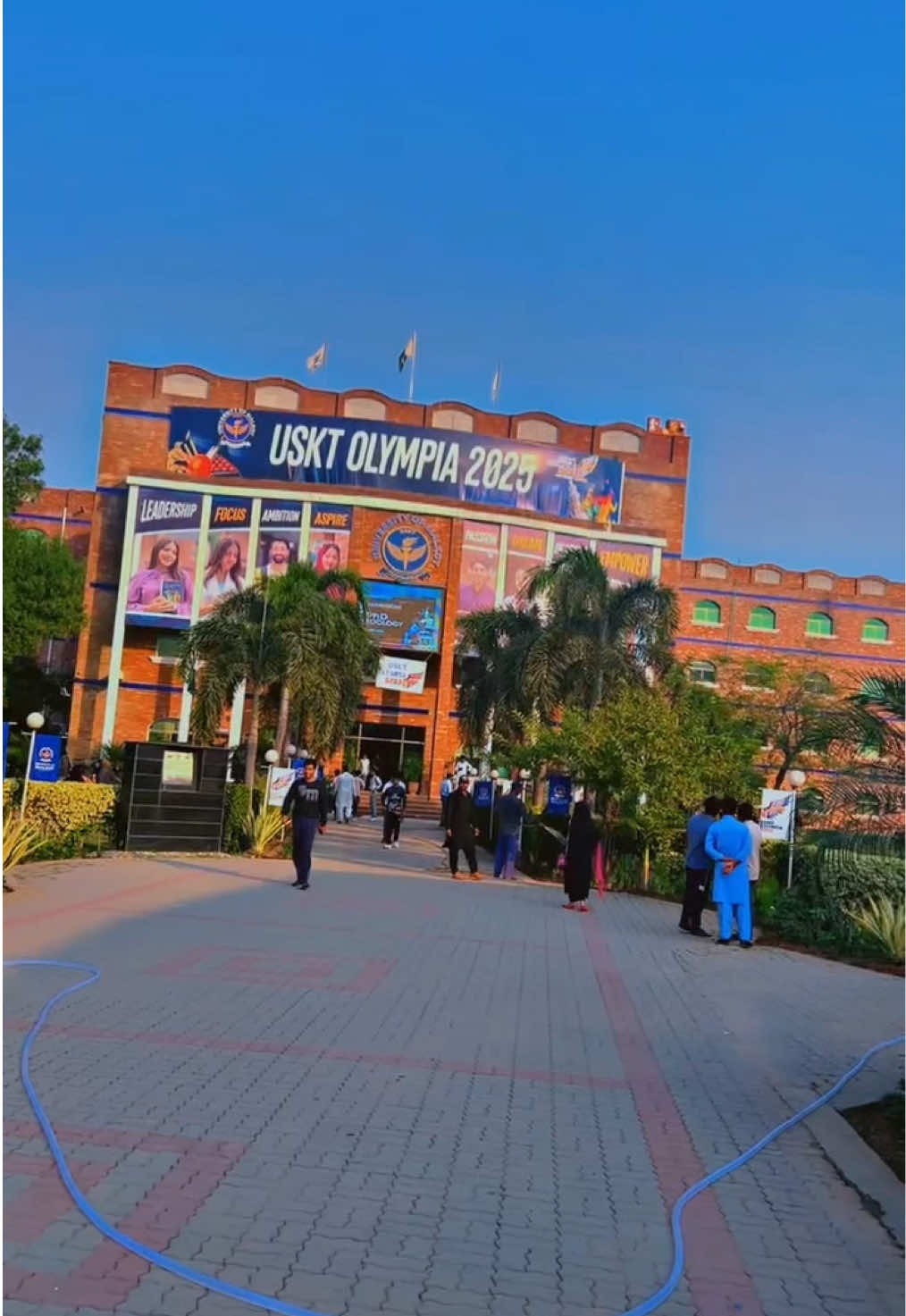 SpOrTs 🏏 ⚽️#foryou #sialkot #fyp #uskt #trending @Malik Hassan @shani @⚡️•S A A D I•⚡️ @🐞Usktian🐞 @STUDENTS @University of Sialkot🌝 @University of Sialkot @USKT LEGENDS💀👑 