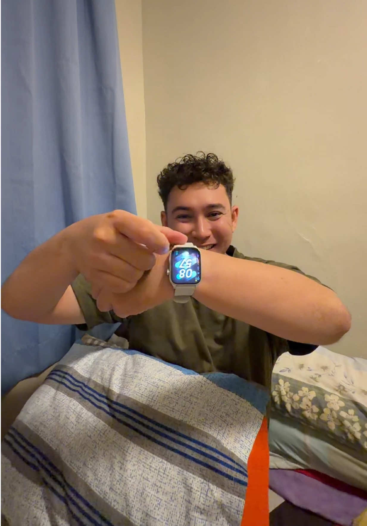 Smart Watch ng Aolon naka SALE ngayung Bermonths! 😍 #smartwatch #smartwatches #aolonwatch #sportswatch #watches 