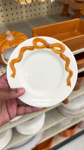 @Hobby Lobby has some of the best fall/holiday decor out!! I found so many cute things. Should I do a haul 👀 #fallfinds #hobbylobbyfinds #friendsgivingideas #fallshopping 