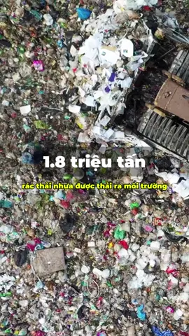❗️Những con số đáng báo động về tình trạng rác thải ở Việt Nam hiện nay!  Hãy chung tay hành động ngay hôm nay bằng cách lựa chọn các loại túi thân thiện với môi trường vì một hành tinh xanh, an toàn cho tất cả chúng ta các bạn nhé! 🌎🌿 #baovemoitruong #moitruong #traidat #vietnam #songxanh 