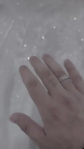 وگَعت بأيِد واحد كُلش حَنين 🧿♥️@مرتضى~ الكعبي #عشق #CapCut #اكسبلور #حب #هاشتاك 