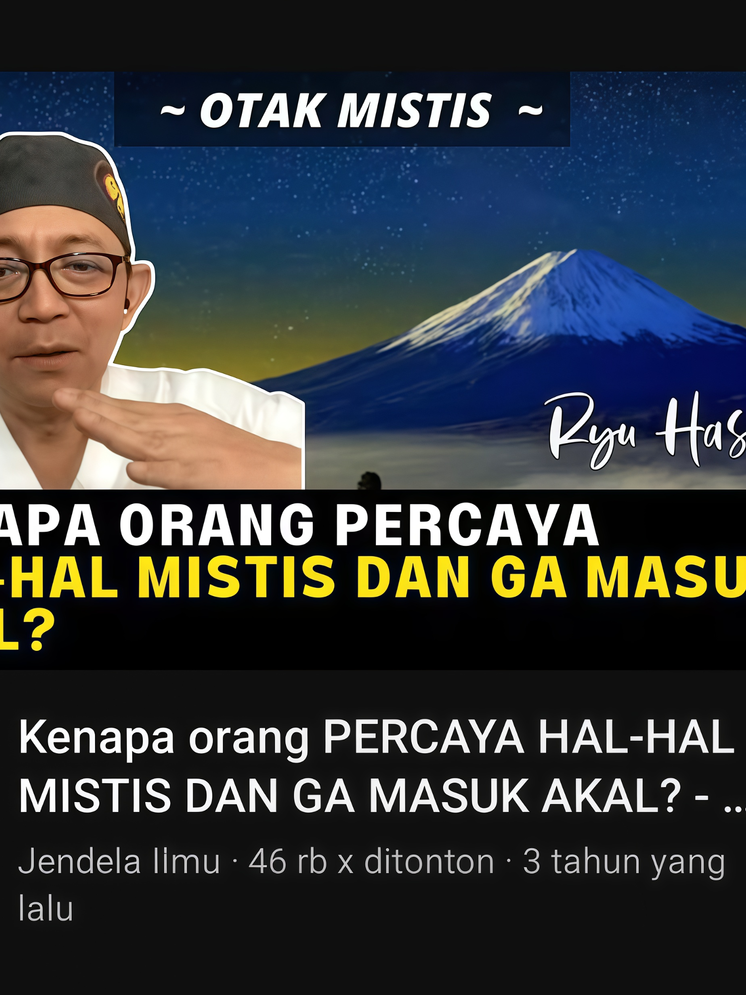 ⬇️Penjelasan⬇️ Dari perspektif ilmiah, seluruh rangkaian gejala kesurupan bersifat endogen (berasal dari dalam diri) dan merupakan gangguan fungsional pada pikiran dan kesadaran, yang dapat ditangani dengan terapi psikologis dan/atau pengobatan psikiatri, tanpa perlu melibatkan hal hal mistis (yang tidak masuk akal) Secara ilmiah (psikiatri), fenomena yang dikenal sebagai kesurupan (atau kerasukan) adalah bentuk ekstrem dari Gangguan Trans dan Kesurupan (Possession Trance Disorder). #. Trans (Trance State): Merupakan kondisi inti dari fenomena ini. Trans adalah keadaan kesadaran yang berubah (disosiasi) di mana seseorang kehilangan sementara kontrol diri, kesadaran lingkungan, dan identitas normalnya.        Contoh:   katika anda     mengendarai kendaraan     dan  kesadaran anda     menghilang dan tiba-tiba     sampai di rumah,bisa di     bilang juga (auto pilot) #. Mekanisme Pemicu: Kondisi ini sering dipicu oleh stres psikososial berat (trauma, kecemasan, kelelahan) dan sangat dipengaruhi oleh sugesti dan latar belakang budaya yang meyakini hal hal mistis yang tentu saja (tidak nyata) #ryuhasan #jjedukasi #logikamistika #jjelitis #foryoupage