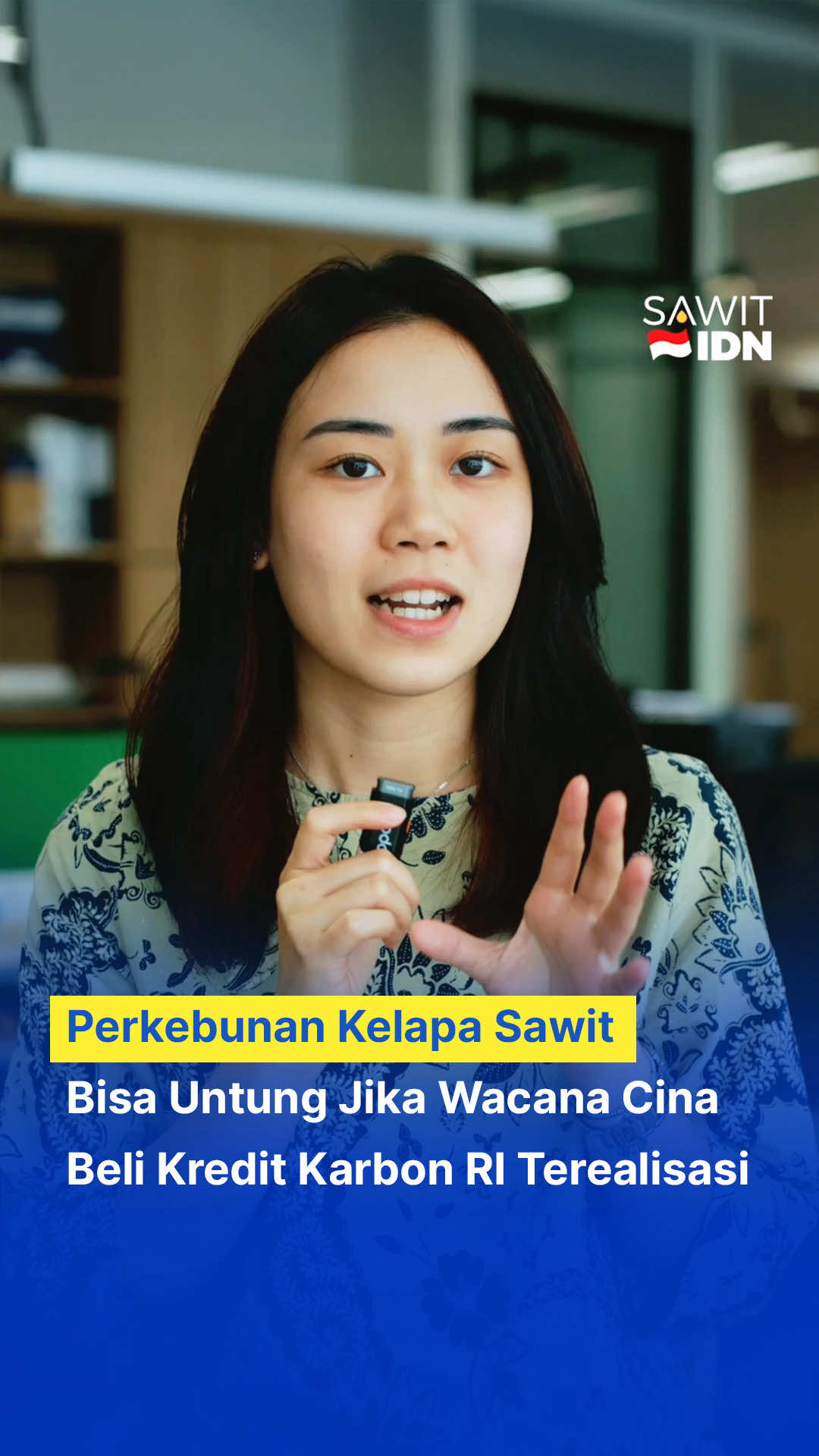China tertarik beli karbon dari Indonesia — dan jawabannya ternyata ada di kebun sawit!  Dana hasilnya bakal dipakai buat koperasi, replanting, sampai mesin pengolahan sawit. Gimana menurut kamu? Cuma jadi wacana gak ya? Comment di kolom komentar! Sumber: CNBCIndonesia #fyp #capcut #sawitidn #sawitontiktok #sawit 
