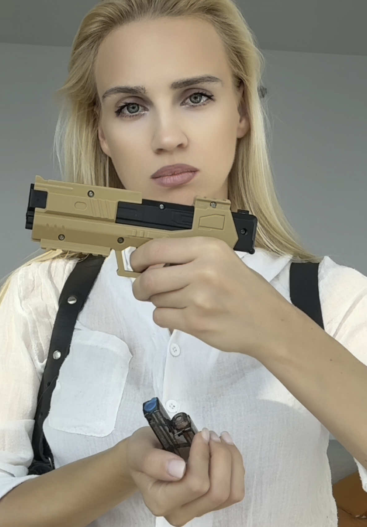 Coffee gun. Agent 7:00