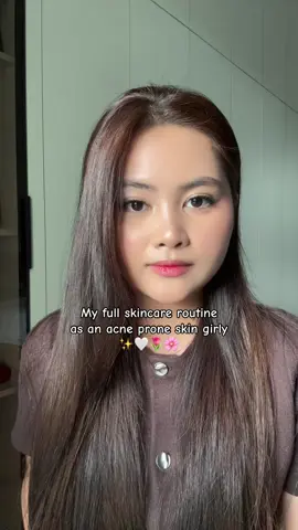 Nah koranggg my full skincare routine sorry buat korang tunggu lama hahaha 🥹  Any question komen je, if nak i buat part 2 for more tips let me know✨🌸  #acne #acneproneskin #skincaretips 