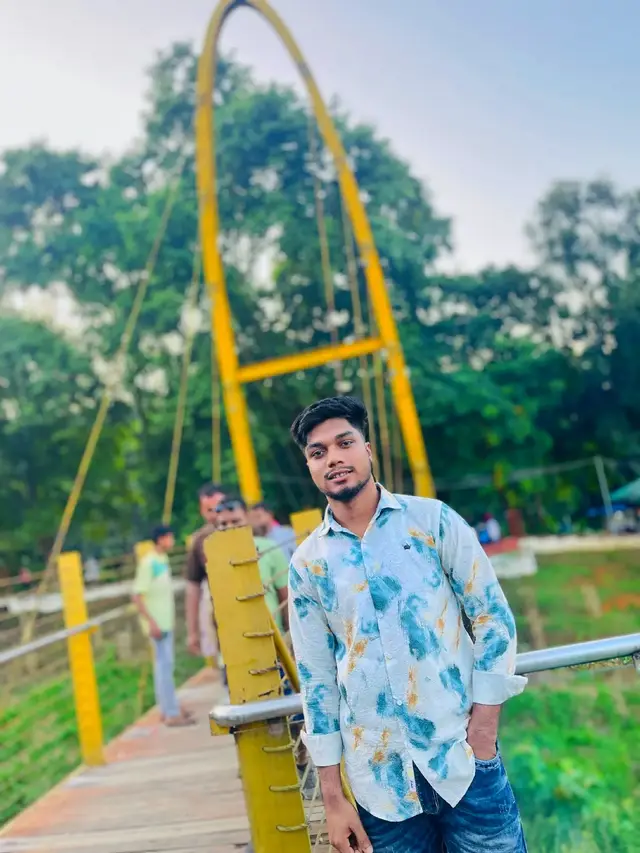 ভালোবাসার কোন সীমানা নাই, ভালোবাসা কোনো  তারকাটা নাই, ভালোবাসা হলো অফুরন্ত 🌺💫 #noyon_on_fire #we_light⚡️ @Everton  #Khagrachhari #খাগড়াছড়ি 