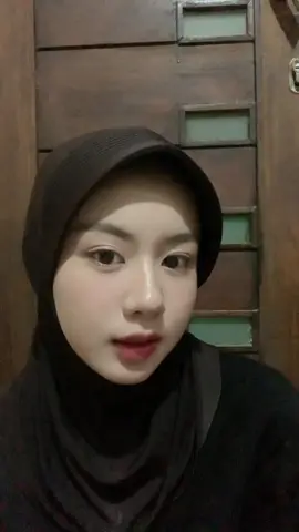 lip serum cherry red skintific wangi banget 🤎