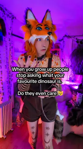 tell me your favourite dinosaur!! 🦖 🦕 #kemonomimi #therian #fox #cosplay #alterhuman 