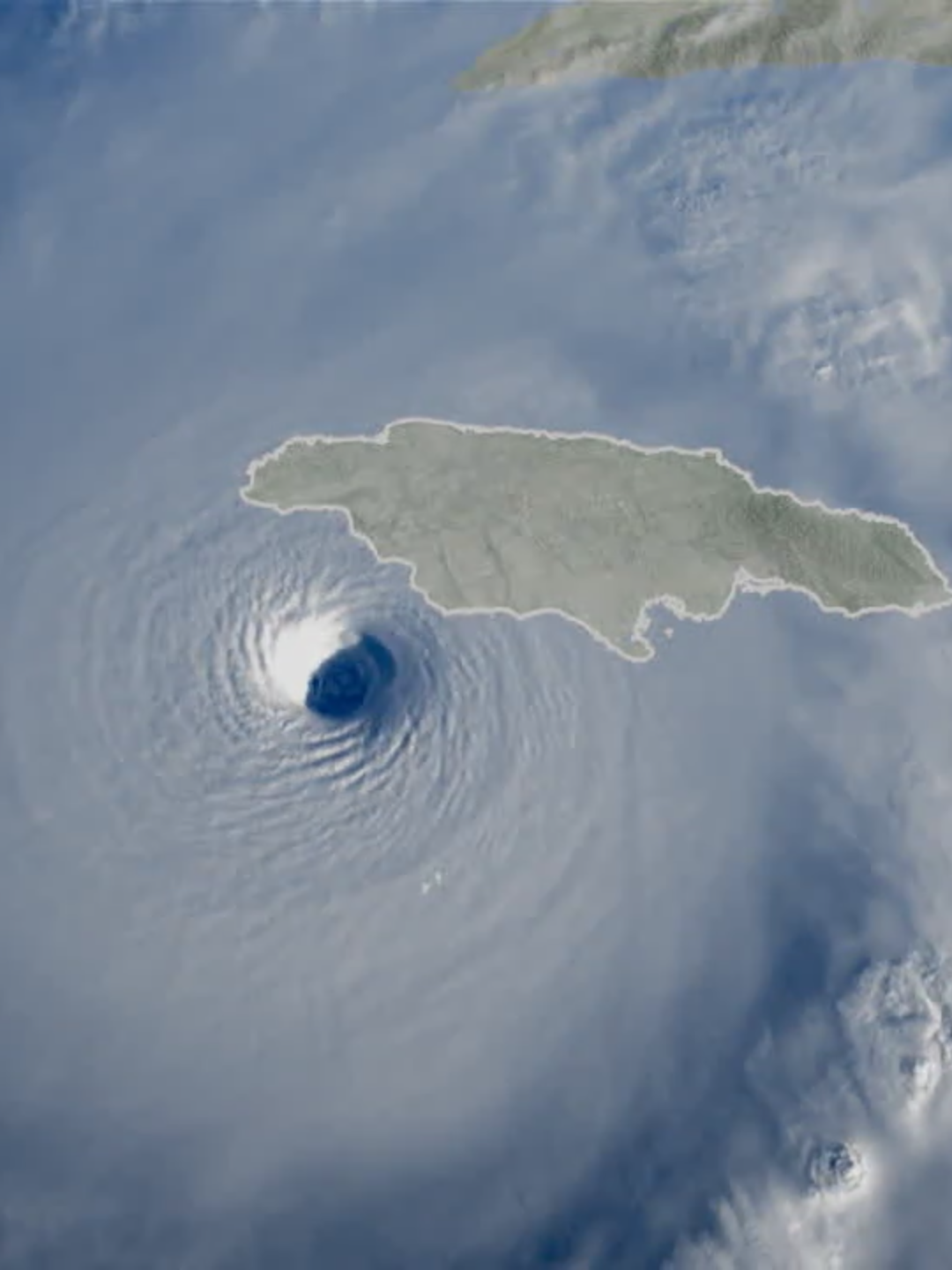 🌀HURRICANE HQ: The eyewall of historic Hurricane Melissa has now begun to move onto the southern shores of Jamaica. Winds within the storm are 180 mph, expected to leave catastrophic damage in its wake. #hurricane #hurricanemelissa #jamaica #caribbean