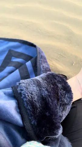 فـرُوه | فروه نسائية 💙. #explore #فروات_نسائية #فروات_شتويه 