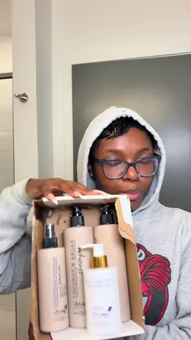 New product alert 🚨 ! I found a natural, plant based, and black owned hair care product line and I'm in love. @J's Natural Beauty has all you need from hair care, skin care, and even body care. The shampoo/conditioner system w/ leave in has done wonders for my pixie. Yall know I'm trying to nurture my girl back to health, and I'm happy I found something that will give it some TLC. If you want to try it out, the link is my linktree, use code 