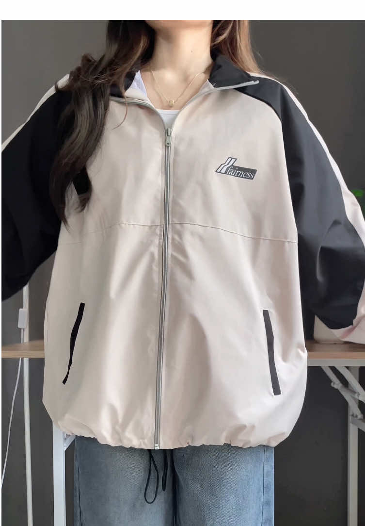 Áo khoác gió không thể thiếu cho mùa này #aokhoac #aokhoacgio #aogio #aokhoacgionamnu #aogio2lop 