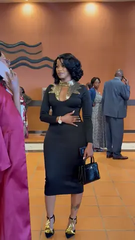 2 divas, 1 mission, to keep winning. 