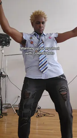 Colleencphoto always has that good music at their shoots. Cosplaying Nobu from Nana #dwerking #nobuterashima #nobu #nana #nanacosplay 