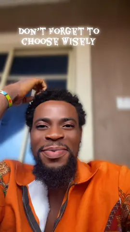 @backup_paparazzi_001  for me, I choose to smile 