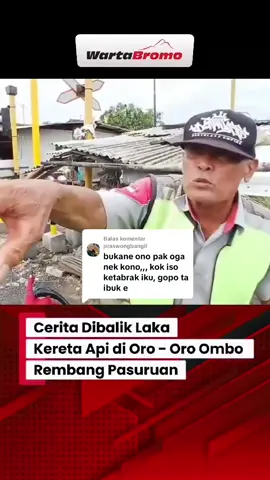 Membalas @praswongbangil kecelakaan bermula saat KA Dhoho melintas dari arah Malang menuju Surabaya. Di lokasi tersebut, terdapat relawan penjaga perlintasan bernama Nuraini (66) yang sudah memberikan isyarat agar pengguna jalan berhenti karena kereta akan melintas. #orooroomborembang #rembangpasuruan #pasuruanhariini #keretaapi 