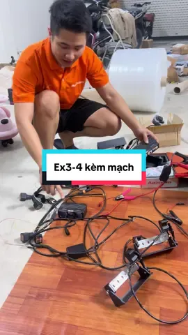 Trợ sáng aozoom ex3 và ex4 kèm bộ mạch lên pha giữ cốt kèm màn lật ạ