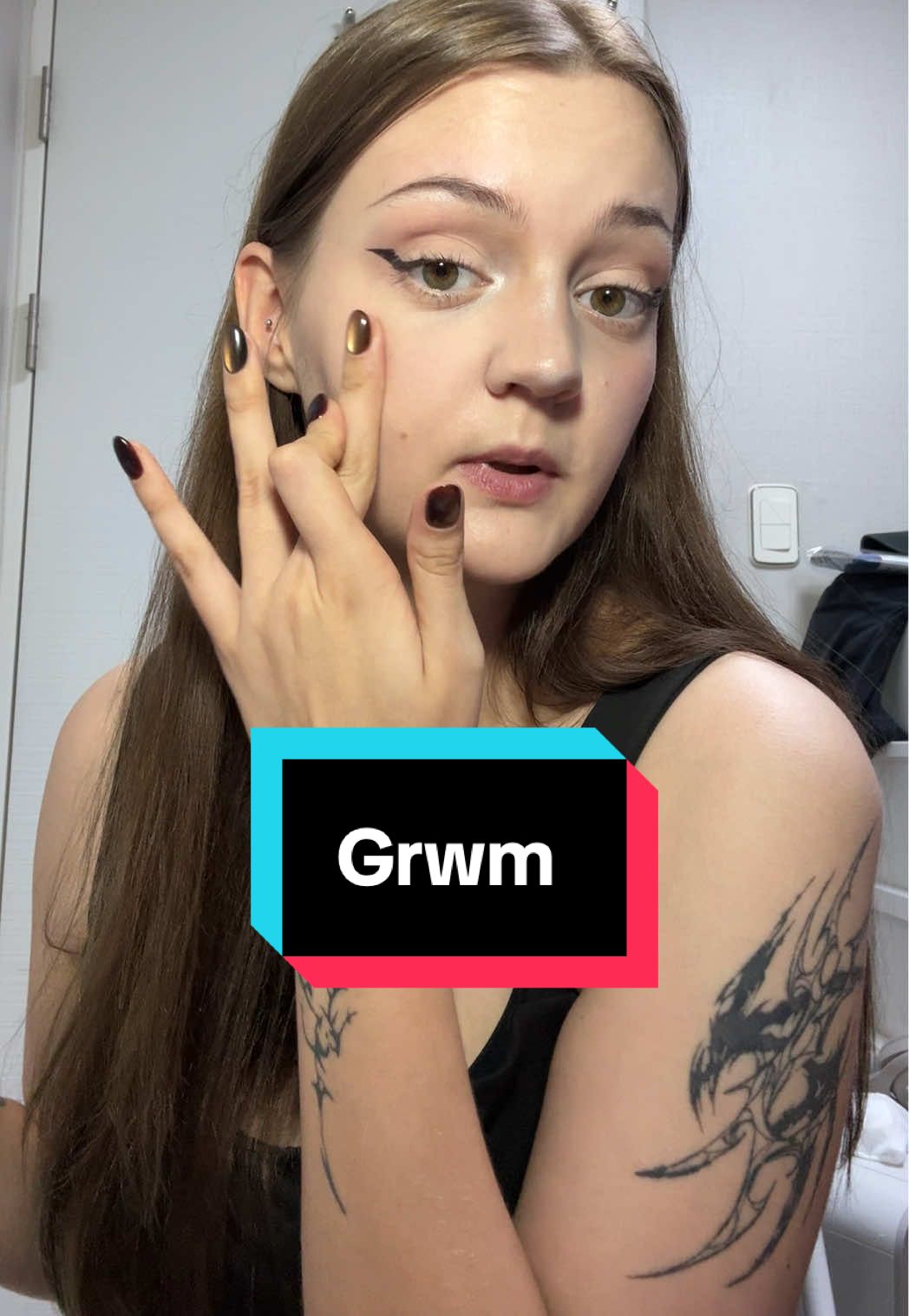 Get ready with me using cool tone makeup! #grwm #makeup #getreadywithme #korea #cooltone 