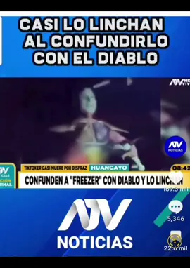 Un TikToker peruano se disfrazó de Freezer, el popular personaje de Dragon ball Z, y por poco no la cuenta. Resulta que la población local lo confundió con  un fantasma. Lo que provocó la movilización del pueblo. En fechas como Halloween nos recuerda lo peligroso que es disfrazarse en Perú  #perú #mexico #lima #latam #halloweenmakeup 