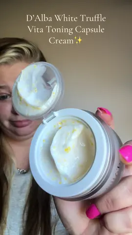 Lately I’ve been loving the bare skin but better vibe — and d’Alba’s White Truffle Vita Tone-Up Cream is totally why 🍄💎 it gives me that natural bright, healthy glow without the white cast. It’s like skincare and tone-up in one, so I wear less foundation and still feel radiant ✨  by the way you can find it on Amazon!! @DALBA           `#dalba #VitaCream #TruffleGlow #NaturalToneup #Vita11Complex         