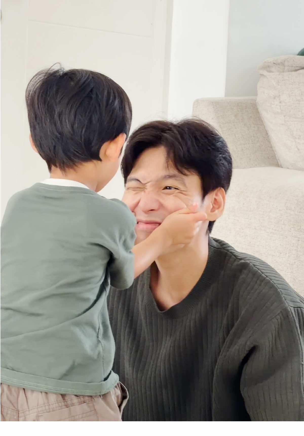 Ini dia alasan bapak Korea bisa jerawatan.. 😃 #kahf #kahffacewash #gentlefacewash #sensitiveskin #lowph2 