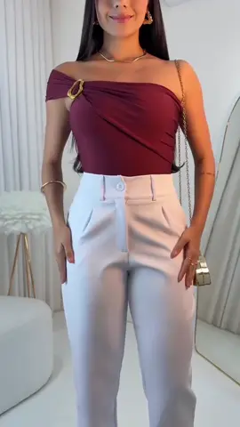 Body Feminino Fivela Elegante 0rgânico Poliamida Suplex Tendência ##modafeminina##moda##look##viraltiktok##virallink nos comentários🥰